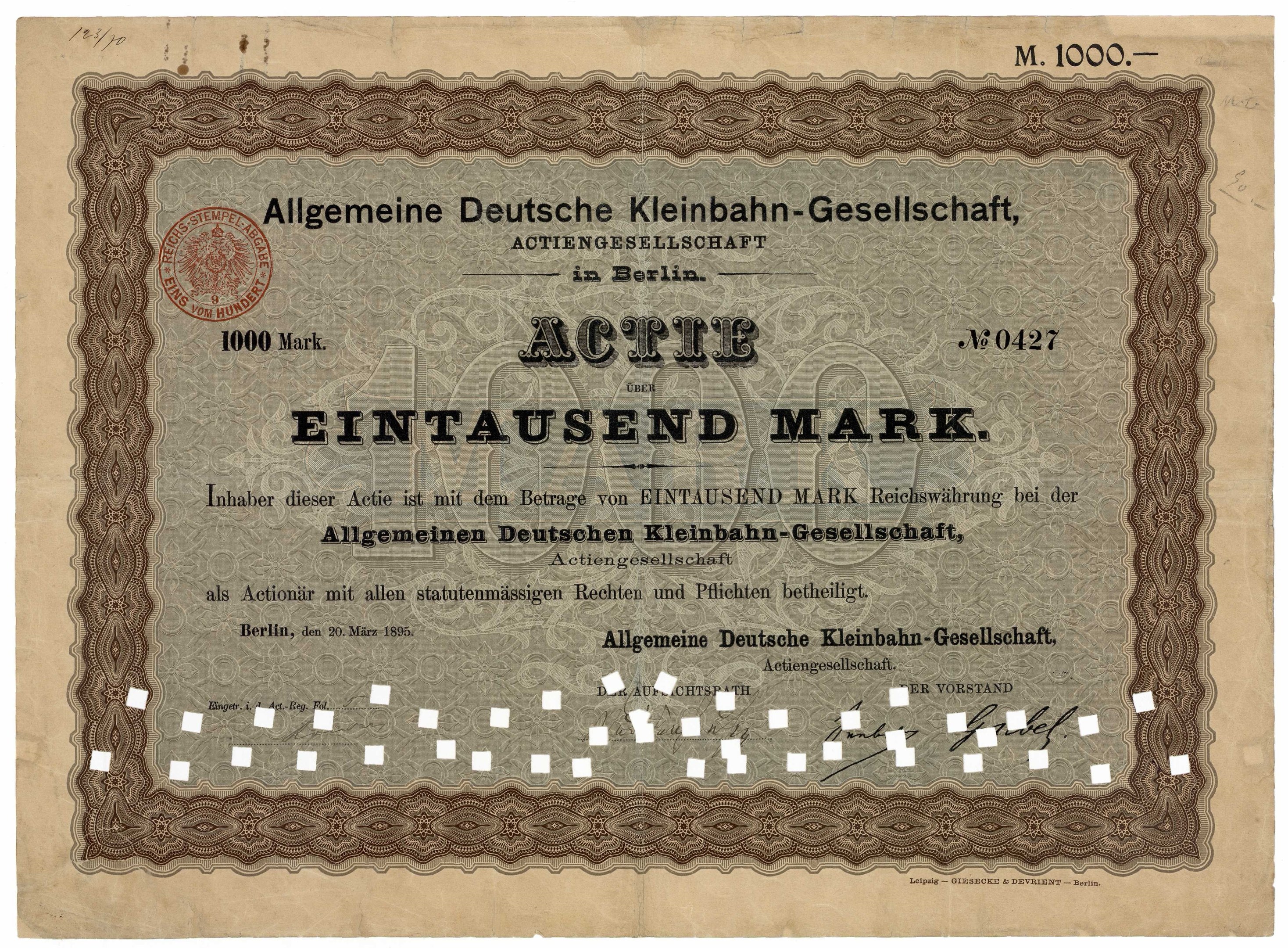 Altes deutsches Staatspapier mit gedrucktem Text und einem offiziellen Stempel.