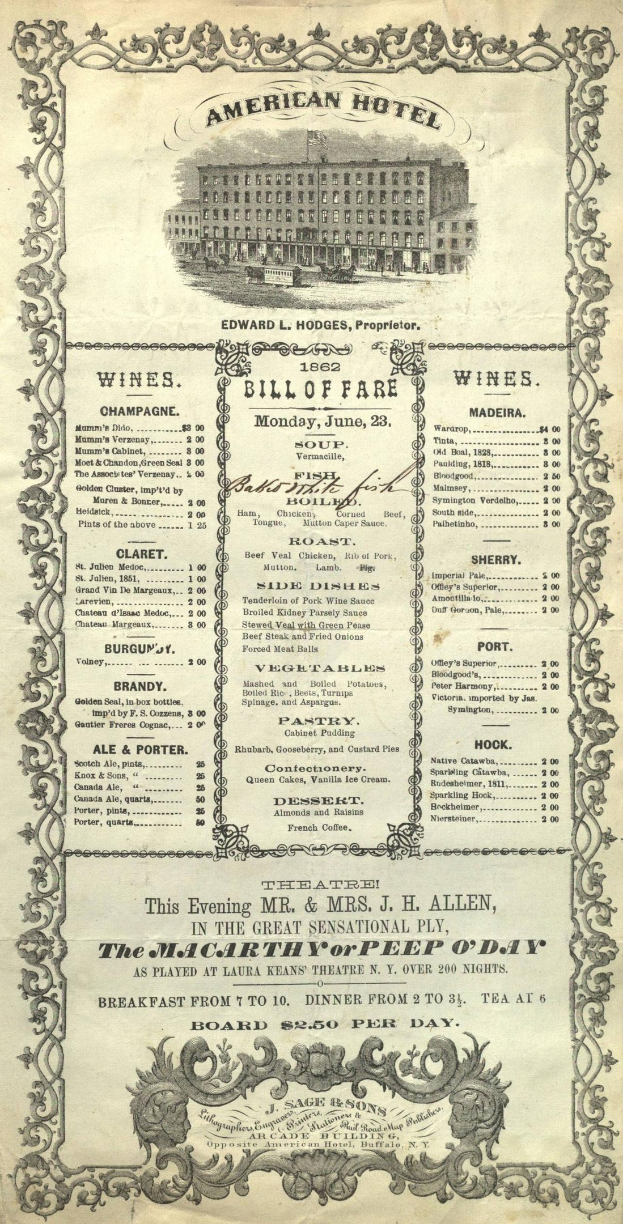 Altes Buch mit dem Titel "American Hotel Bill of Fare von 1862" mit einer Abbildung eines Gebäudes auf dem Cover, das detaillierte Texte über Gastronomieangebote enthält.